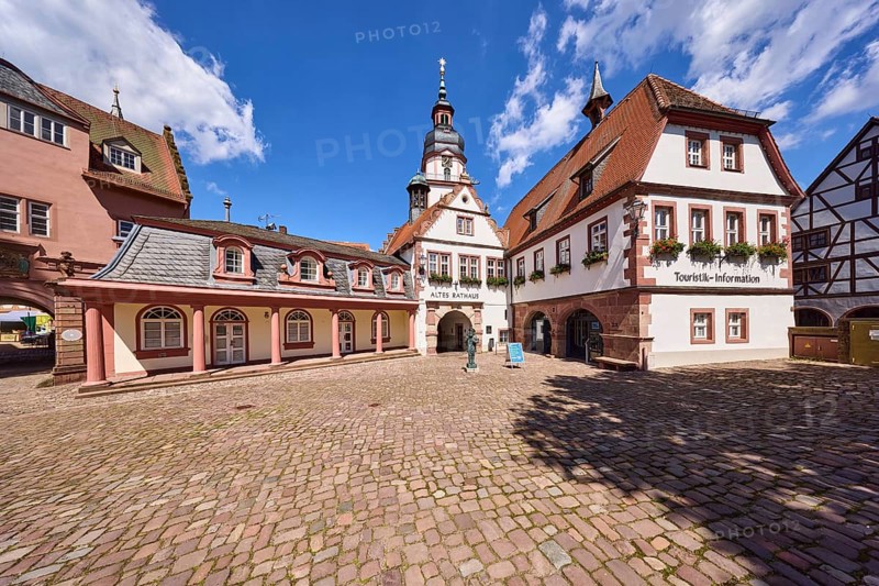 Old town hall, historic, tourist information, church tower, Erbach town church, cobblestone square, historic buildings, blue sky with cumulus clouds, market square, Erbach, Odenwald, Odenwaldkreis, Hesse, Germany, Europe