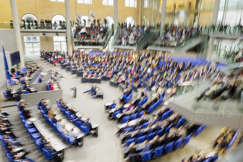 Wild plenary in front of the session in the German Bundestag, Berlin, 13 November 2024
