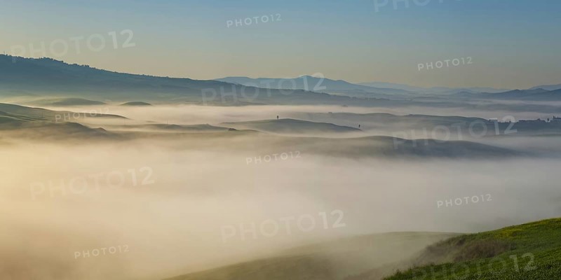 Landscape at sunrise around Volterra, Province of Pisa, Tuscany, Italy, Europe