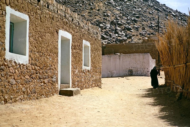 Building of the oasis settlement of Djanet in the Sahara desert, Algeria, North Africa 1973, Africa