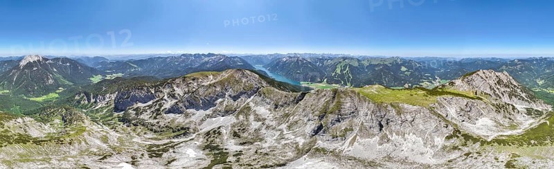 Aerial view, summit ridge of the Unnütz, behind Achensee and Seekarspitze, Unnütz crossing, Brandenberg Alps, Tyrol, Austria, Europe