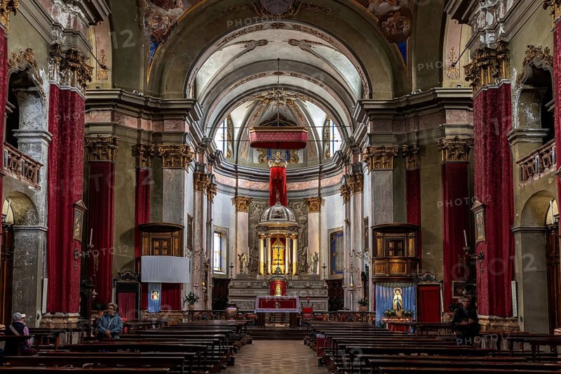 Catholic Church Collegiata di San Vittore, interior view, nave, Cannobio, Lake Maggiore, Province of Verbano-Cusio-Ossola, Piedmont Region, Italy, Europe
