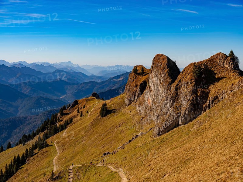 Hiking trails below the Rotwand-Köpfe, view of the Alpine panorama with Zugspitze, Mangfall mountains, Spitzingsee, Upper Bavaria, Bavaria, Germany, Europe