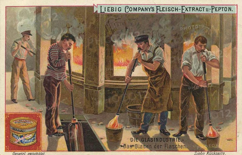 Picture series The glass industry, The blowing of glass bottles, Liebig picture, digitally restored reproduction of a collector's picture from around 1900, public domain, exact date unknown, men moulding glass in a workshop with fiery furnaces