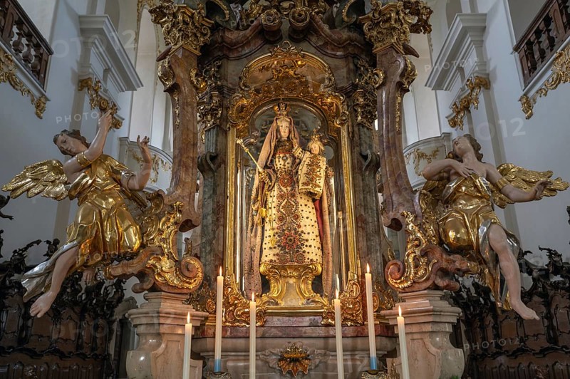 Altar of the Virgin Mary, altar of grace of the pilgrimage basilica Maria Brünnlein in rococo style built between 1748 and 1782, Wemding, Swabia Bavaria, Germany, Europe