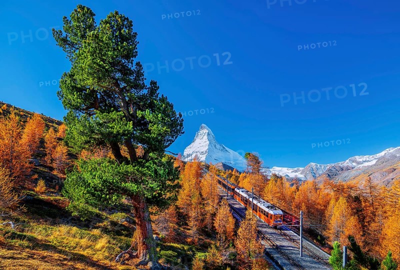 Gornergratbahn on the Riffelberg with Matterhorn 4478m in autumn, Zermatt, Mattertal, Valais, Switzerland, Europe