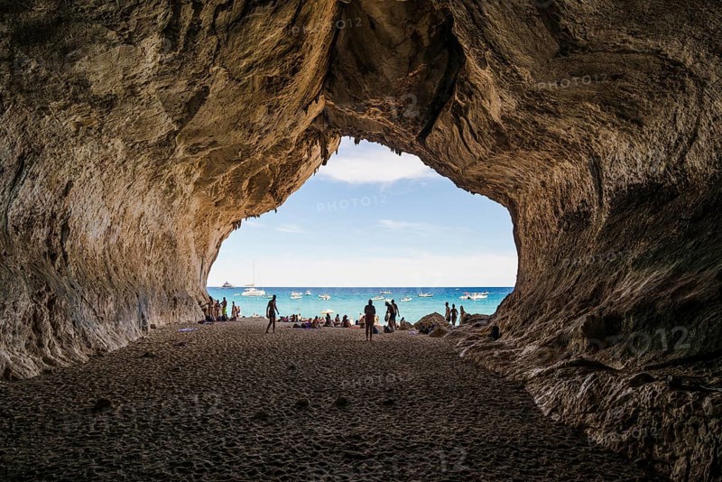 Cave and beach, Cala Luna, Gulf of Orosei National Park, Parco Nazionale del Gennargentu e del Golfo di Orosei, Baunei, Nuoro, Sardinia, Italy, Europe