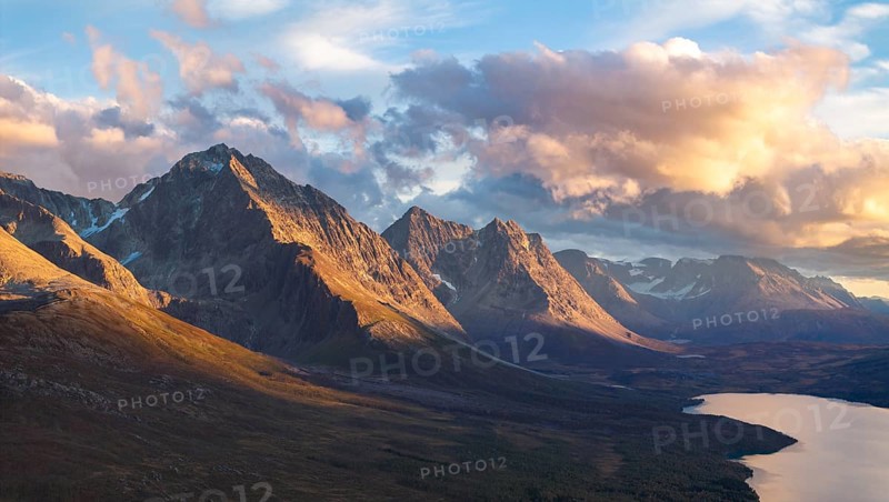 Mountains of the Lyngen Alps, Lyngenfjord, Lyngen, Troms og Finnmark, Norway, Europe