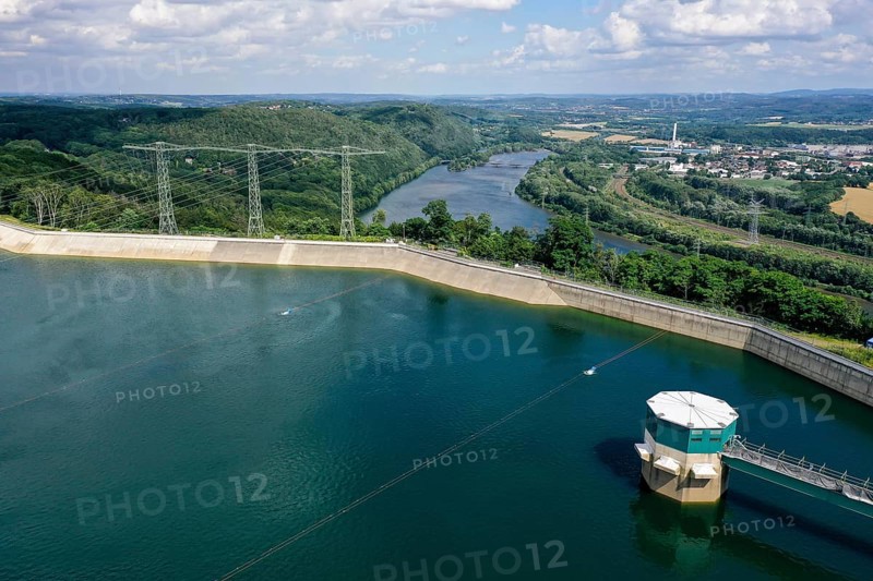 Herdecke, North Rhine-Westphalia, Germany - RWE Herdecke pumped storage power station on Lake Hengstey. The Hengsteysee is a reservoir completed in 1929 and operated by the Ruhrverband in the course of the Ruhr between the cities of Hagen, Dortmund and Herdecke in the Ruhr area. It is one of the six Ruhr reservoirs and is named after the neighbouring Hagen district of Hengstey