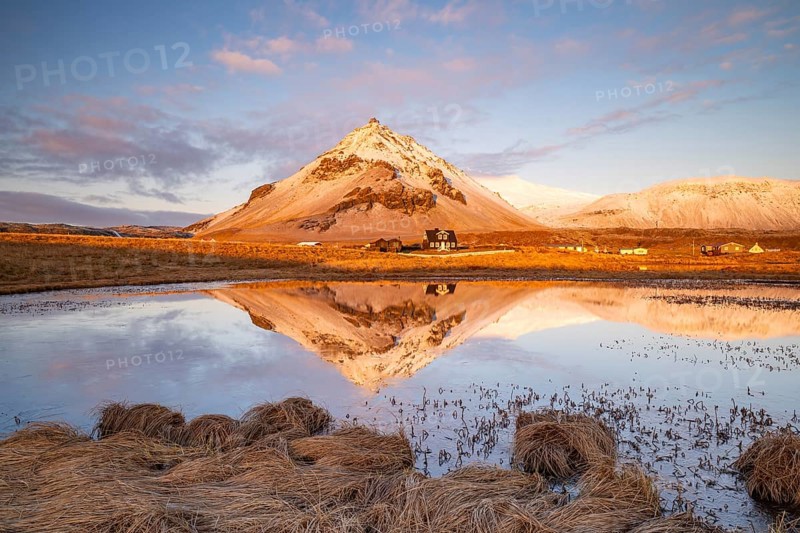 Mountain reflected in a small lake, Arnarstapi, Snäfellsnes Peninsula, Snæfellsnes, West Iceland, Iceland, Europe