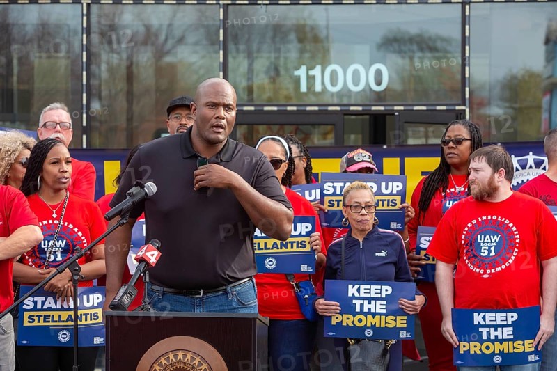 Detroit, Michigan USA, 30 October 2024, Joe Tate, Speaker of the Michigan House of Representaties, speaks as members of United Auto Workers Local 51 rally, demanding that Stellantis 'keep the promise' it made in last year's contract negotiations. The union says Stellantis is breaking its promise to reopen its Belvidere, Illinois plant and to make $19 billion in product investments. The UAW is threatening to strike over this issue