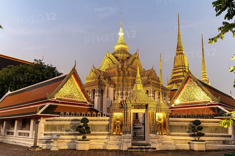 Phra Mondop Library of the Buddhist temple Wat Pho at dusk, Bangkok, Thailand, Asia