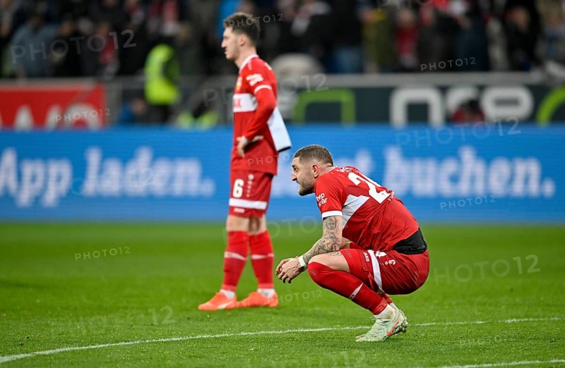 Disappointment for Angelo Stiller VfB Stuttgart (06) Jeff Chabot VfB Stuttgart (24) PreZero Arena, Sinsheim, Baden-Württemberg, Germany, Europe