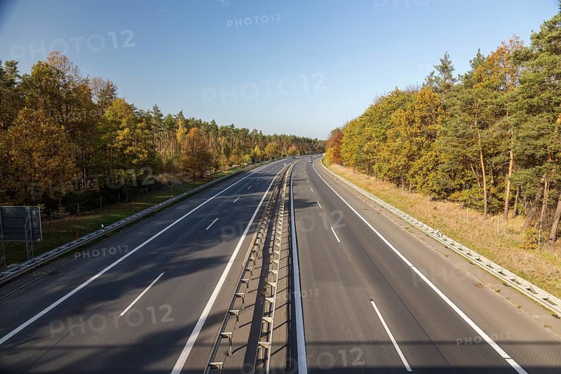 Hardly any traffic on the A13 Berlin Dresden motorway, near Radeburg, Saxony, Germany, Europe