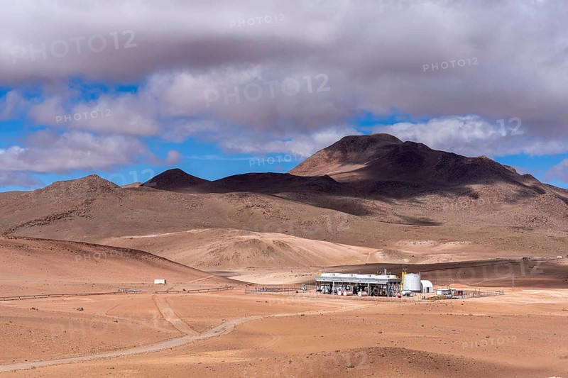 Planta Geotermica Laguna Colorada, Altiplano, Bolivia, South America