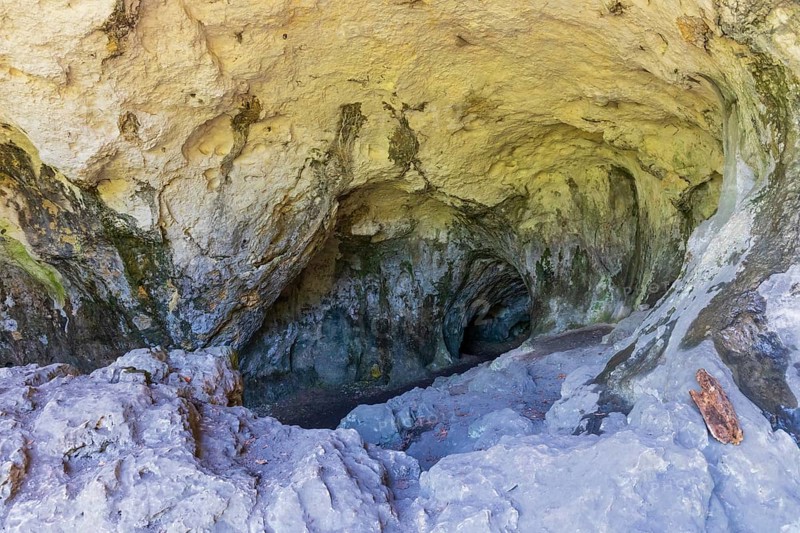 The Klausenhöhle is a natural karst cave near the Lower Bavarian market town of Essing in the district of Kelheim in Bavaria