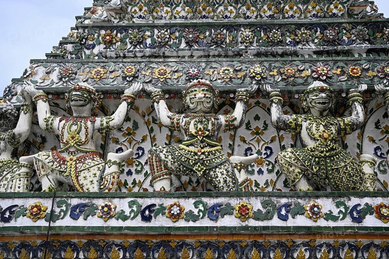 Figures decorated with ceramic shards, detail, Wat Arun, Temple of Dawn, Bangkok, Thailand, Asia