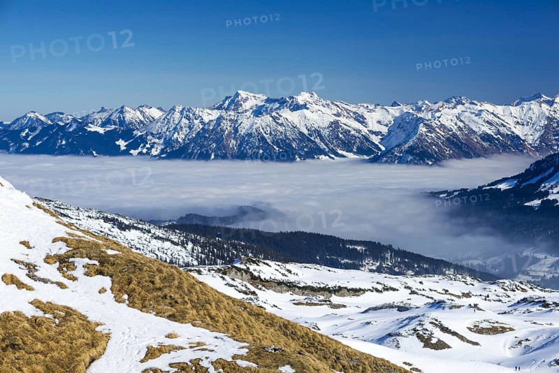 Ski area, Gottesackerplateau, Kleinwalsertal, Vorarlberg, Austria, behind Allgäu Alps, Allgäu, Bavaria, Germany, Europe