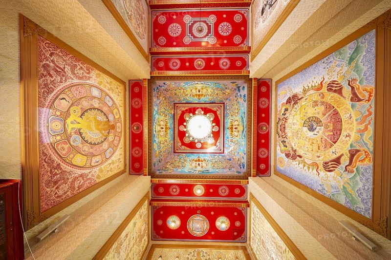 Frog's-eye view: Art gallery with an exhibition of non-traditional artworks, most of which follow modern art trends such as minimalism and abstraction, Wat Sitthawararam, Bangkok, Thailand, Asia