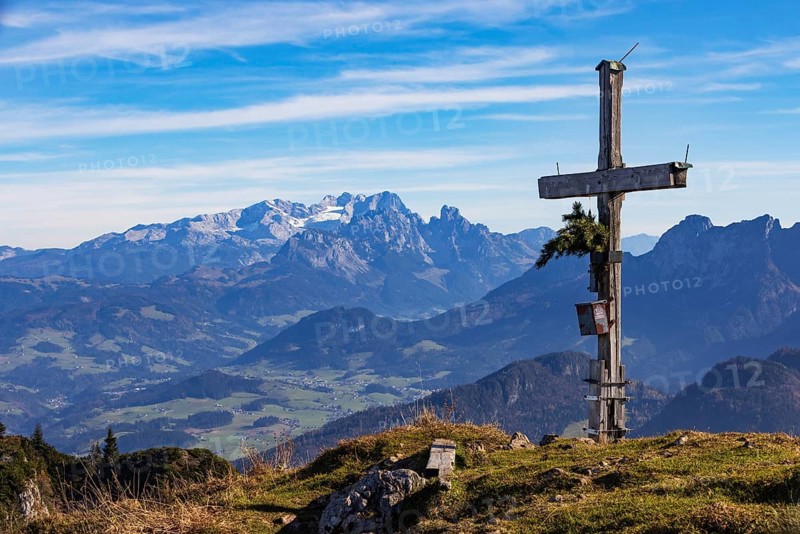 Old summit cross on the Schwarzer Berg with a view of the Lammertal valley and Dachstein massif, Golling, Osterhorn group, Salzburg province, Austria, Europe