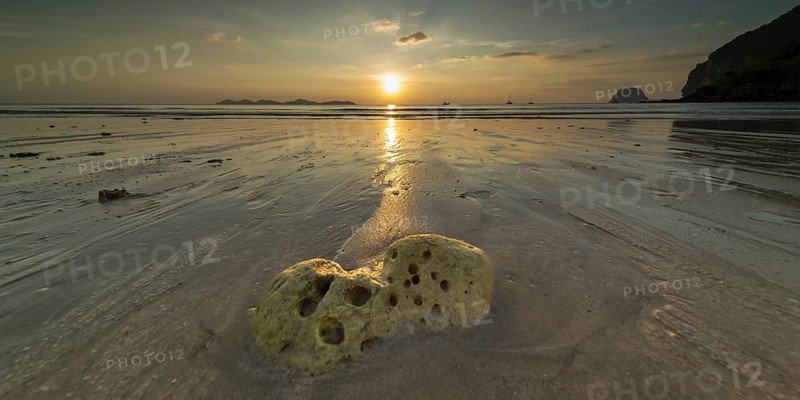 Sunset at Charlie Beach, Koh Mook Island, Andaman Sea, Thailand, Southeast Asia, Asia