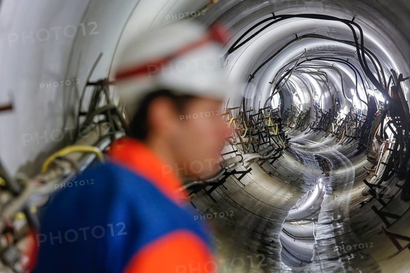 Theme photo Emscher conversion, the Emscher system will be sewage-free in 2021 - new construction of a sewer on the Boye, the second largest tributary of the Emscher, a tunneller goes through the DN 3500 tunnel, the Boye is being renaturalised, is being transformed into a near-natural body of water, was previously an open, The ecological conversion of the Emscher system consists of the construction of a central wastewater treatment system in the Ruhr area, the construction of sewers and the renaturalisation of the Emscher and its tributaries, archive photo from 13.11.2014, Bottrop, Ruhr area, North Rhine-Westphalia, Germany, Europe