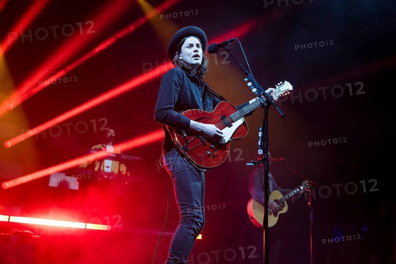 James Bay live on Up All Night Tour at the Columbiahalle in Berlin on 19.01.2025