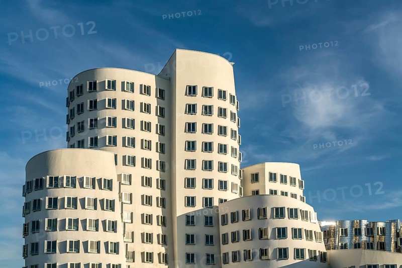 The Neue Zollhof with the Gehry buildings by architect and designer Frank Gehry in the Media Harbour, state capital Düsseldorf, North Rhine-Westphalia, Germany, Europe
