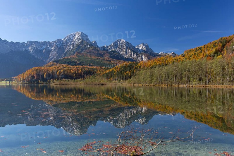 Autumn mood at lake Almsee, Grünau, Austria, Totes Gebirge, Europe