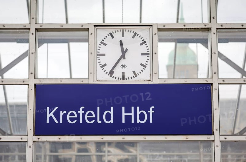 Krefeld, North Rhine-Westphalia, Germany - Krefeld main station, lettering with clock
