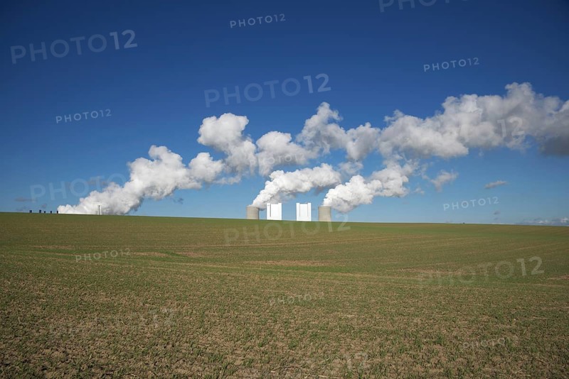 Neurath power plant, a base-load power plant operated by RWE PowerAG using lignite in Grevenbroich-Neurath, Rhine-Erft district, North Rhine-Westphalia, Germany, Europe