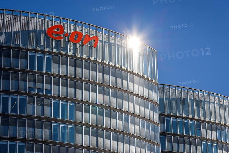 Essen, North Rhine-Westphalia, Germany, E.ON headquarters. Company logo on the facade of the headquarters, Europe