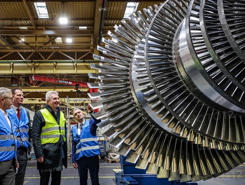 Oberhausen, North Rhine-Westphalia, Germany, Prof. Dr Andreas Pinkwart, Minister for Economic Affairs, Innovation, Digitalisation and Energy of the State of North Rhine-Westphalia, visits MAN Energy Solutions, a company with a long tradition in the Ruhr region. Here he stands in front of a steam turbine. MAN Energy Solutions is the global market leader for propulsion engines for ships and engines for power generation, as well as turbomachinery for stationary applications such as in gas networks, in the process industry and also for power generation, Europe