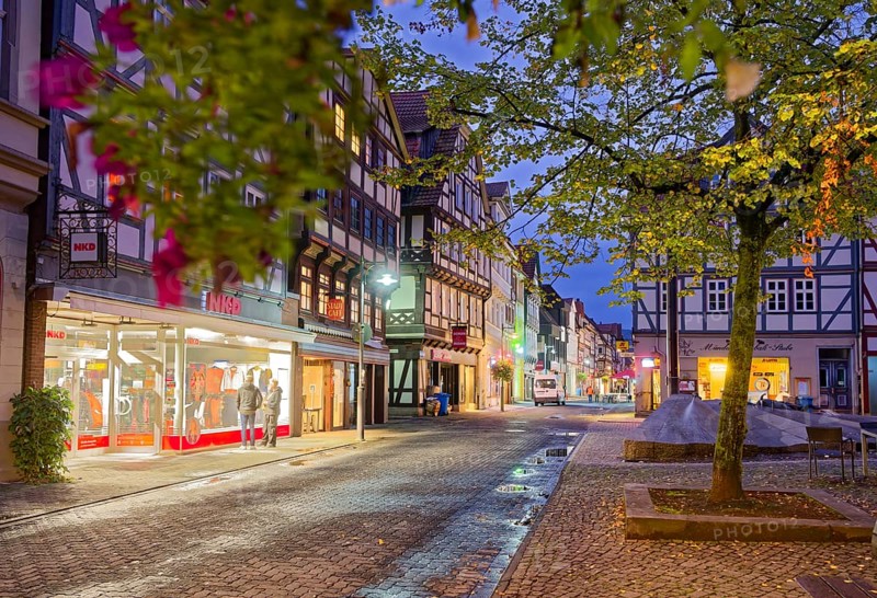 The Lange Straße in the old town centre of Hannoversch Münden with half-timbered houses in the evening. Hannoversch Münden, Lower Saxony, Germany, Europe