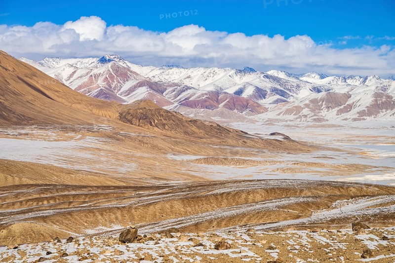 Winter landscape of the Pamir Plateau, Alichur, Gorno-Badakhshan Province, Tajikistan, Central Asia, Asia