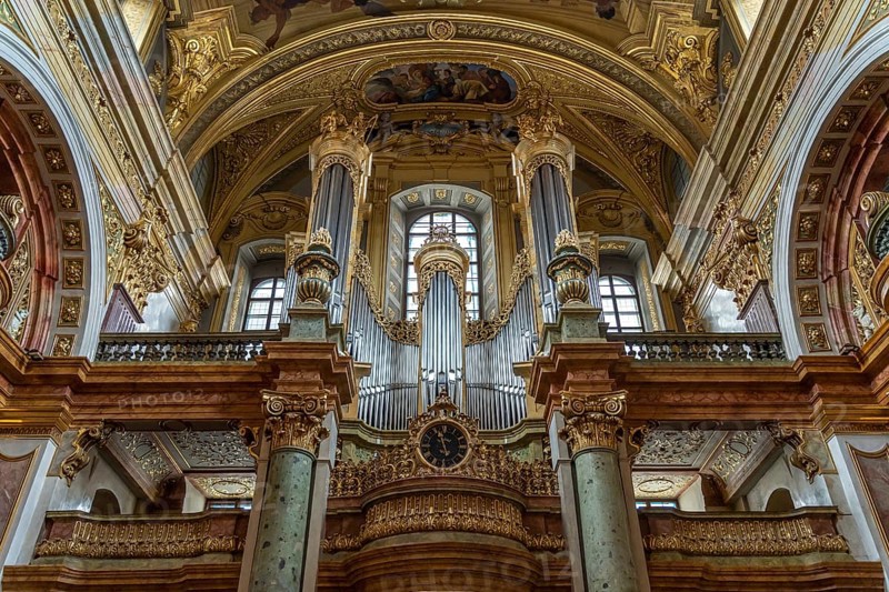Interior and church organ of the Jesuit Church in Vienna, Austria, Europe