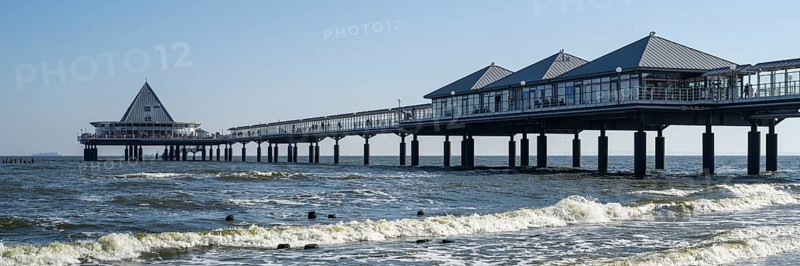 Waves in front of the pier, Heringsdorf, Usedom Island, Baltic Sea, Mecklenburg-Western Pomerania, Germany, Europe