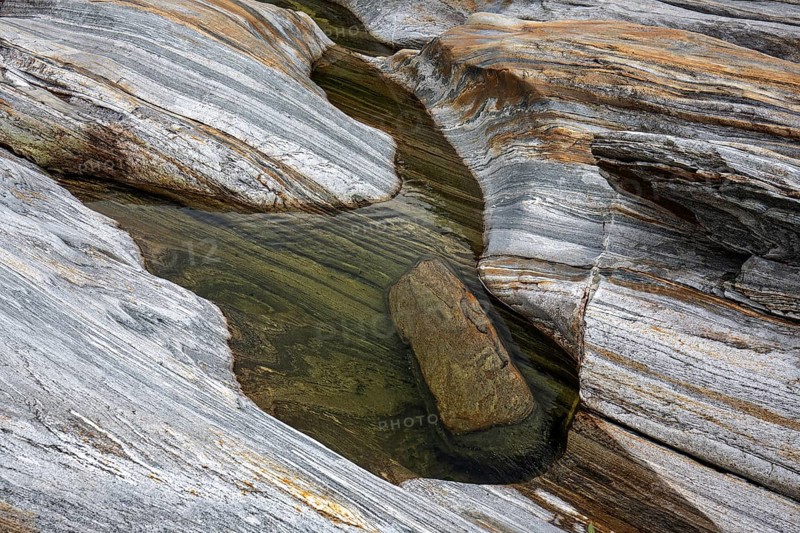 Rocks, rock structures, Verzasca River, near Lavertezzo, Verzasca Valley, Valle Verzasca, Canton Ticino, Switzerland, Europe