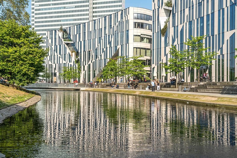 Modern architecture of the Kö-Bogen building complex, state capital Düsseldorf, North Rhine-Westphalia, Germany, Europe