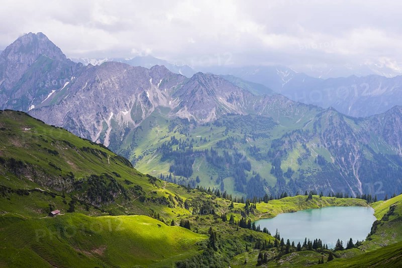 Panorama from Zeigersattel to Seealpsee, in the back left Höfats 2259m, Allgäu Alps, Allgäu, Bavaria, Germany, Europe