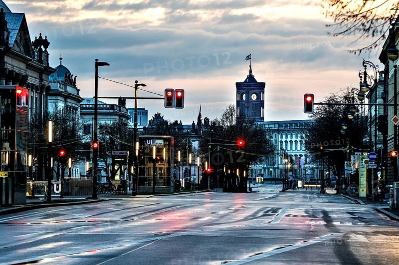 Empty boulevard Unter den Linden in the early morning, with a view of the Rotes Rathaus, Berlin, 26.01.2015, Berlin, Berlin, Germany, Europe
