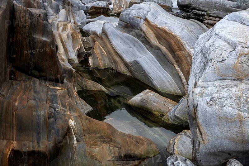 Rocks, rock structures, Verzasca River, near Lavertezzo, Verzasca Valley, Valle Verzasca, Canton Ticino, Switzerland, Europe