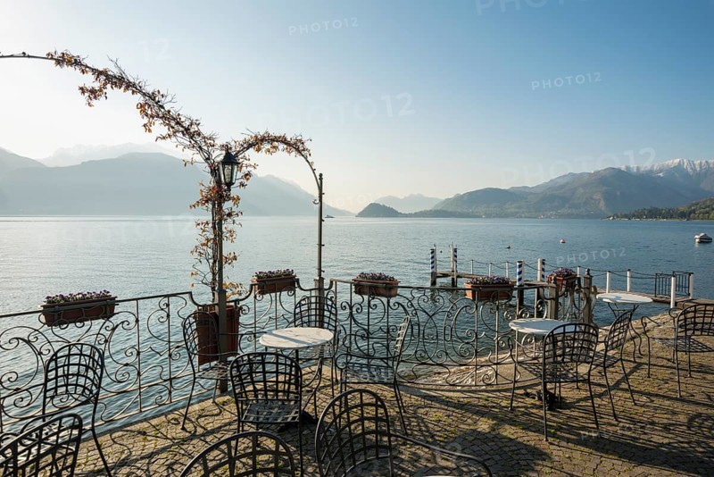 Lake promenade, morning mood, spring, Menaggio, Como province, Lake Como, Lago di Como, Lombardy, Italy, Europe