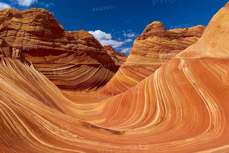 The Wave, impressive sandstone formation with wave-like patterns in various shades of red and orange, The Wave, Coyote Buttes, Arizona, USA, North America