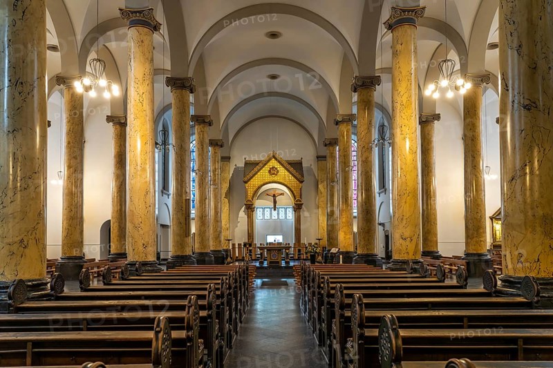 Interior of the Catholic Church of St Dionysius, Krefeld, North Rhine-Westphalia, Germany, Europe
