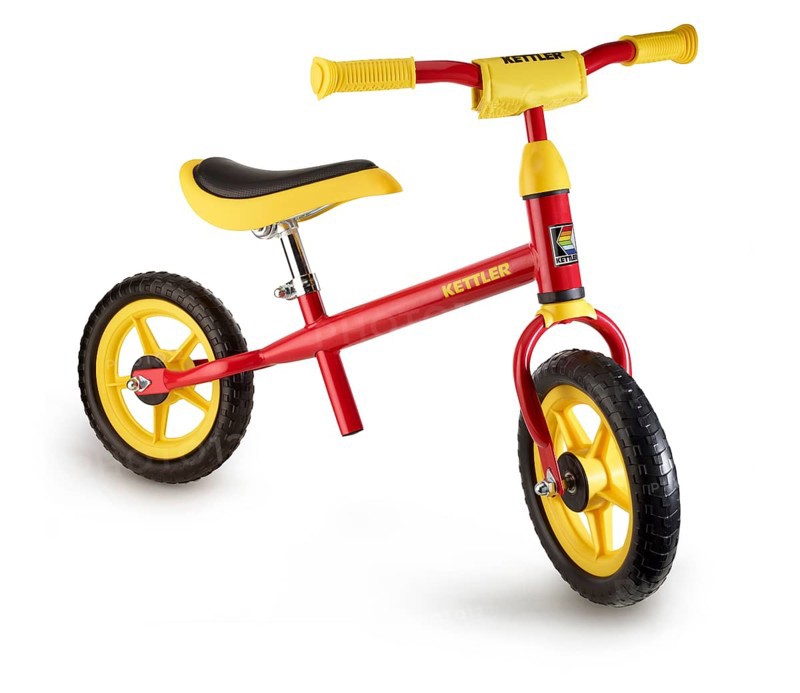 Kettler children's bike in front of a white background, studio shot