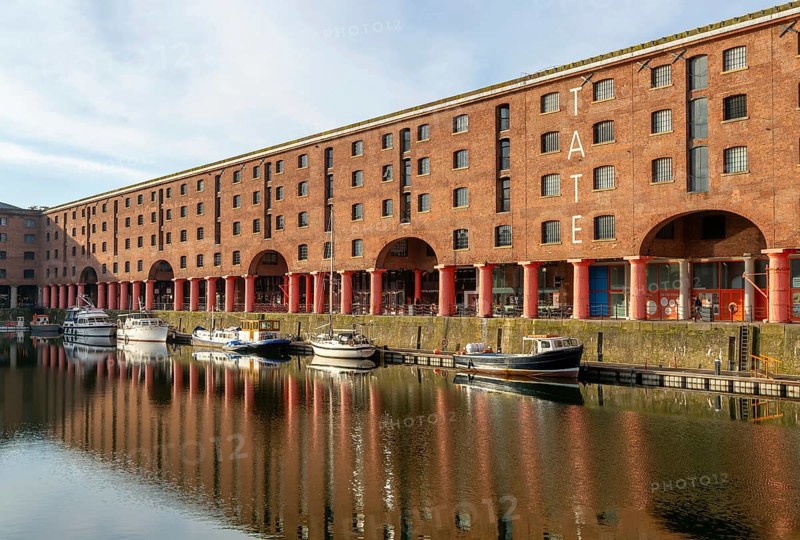 Tate Liverpool art gallery, Royal Albert Dock, Pier Head, Liverpool, England, UK
