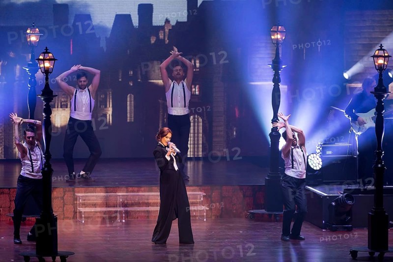 Andrea Berg live at Party, Hits, Emotions - The Tour 2025 at the Berlin Uber Arena on 15 February 2025