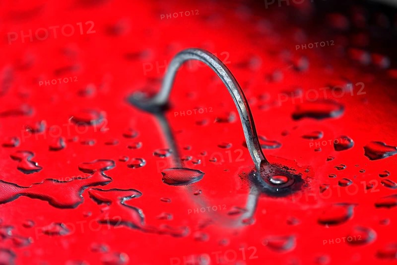 Close-up, close-up, metal lid, handle, water, water droplet, Heidenheim, Baden-Württemberg, Germany, Europe