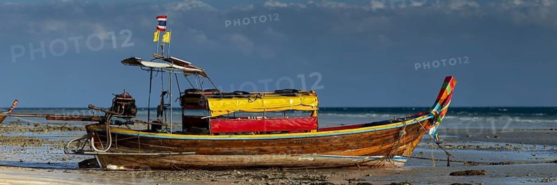Longtail boat on the beach, at low tide, Koh Ngai Island, Andaman Sea, Satun Province, Southern Thailand, Thailand, Asia